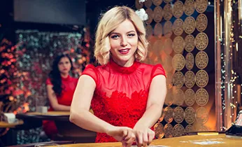 Truy cập App Store hoặc trang tải xuống VN88 Bet